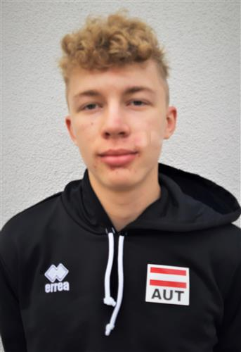 PFOSER Tobias
