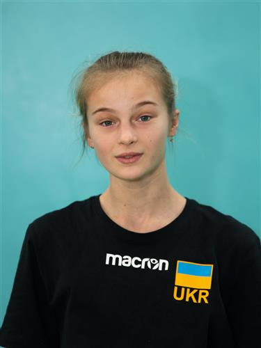 PEKNYCH Veronika