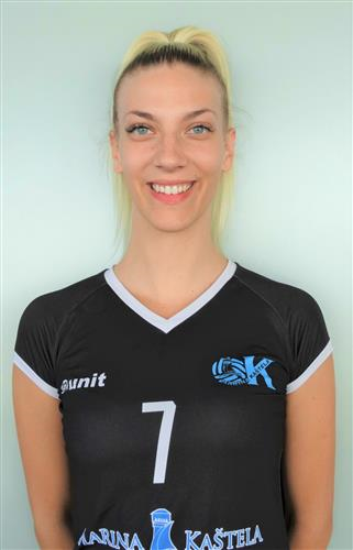 DEŽULOVIĆ Lara